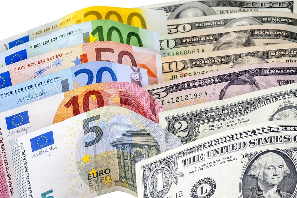 Main world currencies - US Dollar versus Euro or EURUSD
